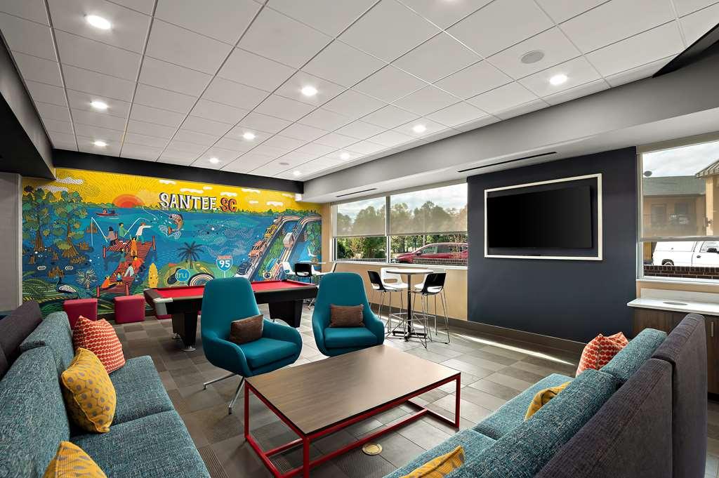 Tru By Hilton Santee Hotel Interior photo