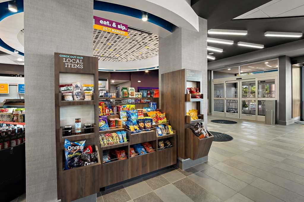 Tru By Hilton Santee Hotel Restaurant photo